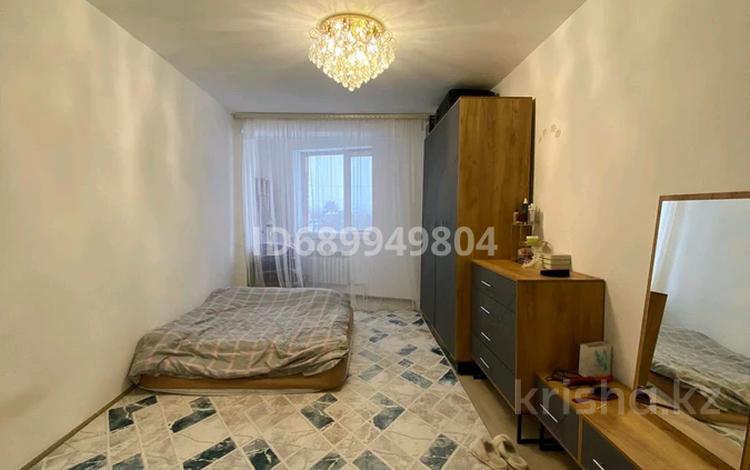 2-комнатная квартира, 63 м², 3/9 этаж, Бирлик 35