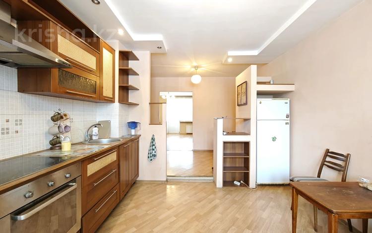 3-комнатная квартира · 80 м² · 2/5 этаж, Кабанбай Батыра 93 за 36 млн ₸ в Усть-Каменогорске — фото 16