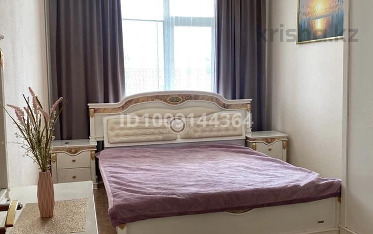 3-бөлмелі пәтер · 90 м² · 8/10 қабат, Сарайшык 34 — Сарайшык Акмешит, бағасы: 47 млн ₸ в Астане, Есильский р-н — фото 2