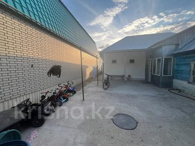 Жеке үй · 3 бөлме · 82 м² · 3 жүзд., Елизарова 10, бағасы: 25.5 млн ₸ в Уральске