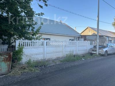 Часть дома · 4 комнаты · 80 м² · 6 сот., Пришахтинск, Байсеитовой 17/1 — Находится возле ЦОНа за 20 млн ₸ в Караганде, Алихана Бокейханова р-н