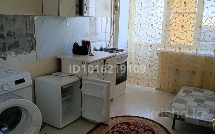 1-бөлмелі пәтер · 100 м², Береке ш/а. 22, бағасы: 100 000 ₸ в Атырау, мкр Береке — фото 2