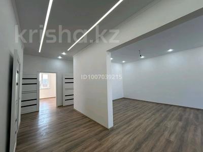 Отдельный дом · 4 комнаты · 125 м² · 5 сот., Маметова 539 — Школа за 25.7 млн 〒 в Исаеве