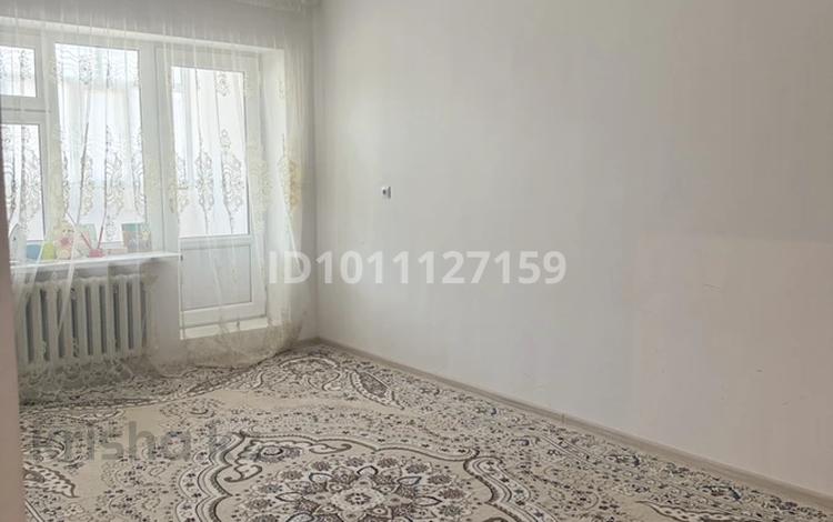 3-комнатная квартира · 65.1 м² · 1/5 этаж, Левый берег 19 — Стадион мен мектеп ортасында за 22 млн 〒 в  — фото 2