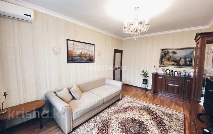 3-комнатная квартира, 80.2 м², 5/11 этаж, мкр Юго-Восток, Сарыарка 19 — Супермаркет Корзина за 40 млн 〒 в Караганде, Казыбек би р-н — фото 2