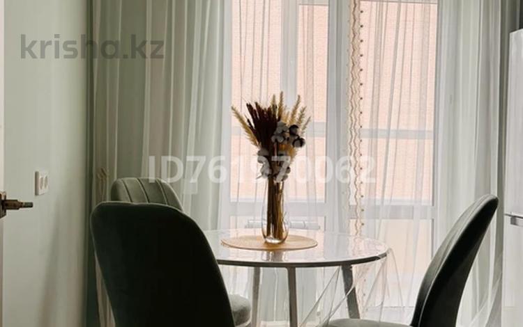 1-комнатная квартира · 36.7 м² · 9/10 этаж, Күлтегін 11 за 18 000 ₸ в Астане, Нура р-н — фото 2