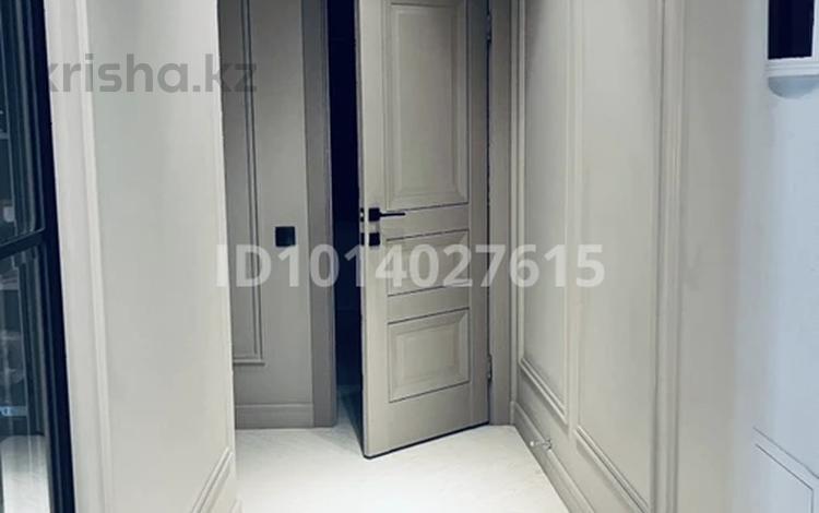 2-бөлмелі пәтер · 65 м² · 11/12 қабат, Сары Арқа ш/а , Пр. Исатая Тайманова 48, бағасы: 53 млн ₸ в Атырау, мкр Сары Арка — фото 2