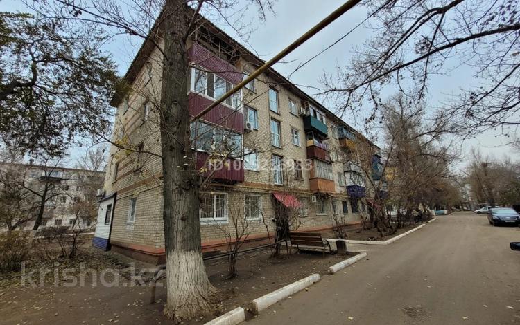 2-комнатная квартира · 41.5 м² · 4/4 этаж, Жукова 13 за 9.7 млн ₸ в Уральске, мкр Школьник — фото 3