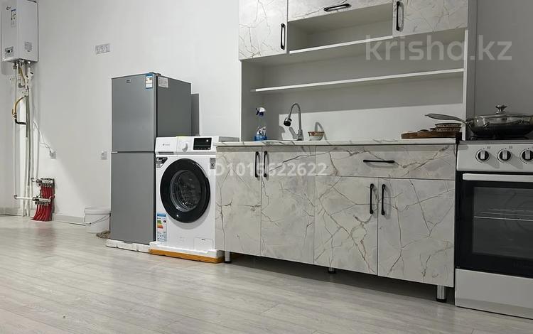Часть дома · 3 комнаты · 70 м² · 8 сот., мкр Ынтымак-2 43А за 130 000 ₸ в Шымкенте, Абайский р-н — фото 2