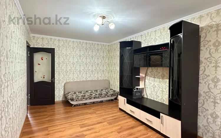 2-бөлмелі пәтер · 53 м² · 4/5 қабат, 18-шағынаудан 63а, бағасы: 17.5 млн ₸ в Шымкенте, Аль-Фарабийский р-н — фото 11