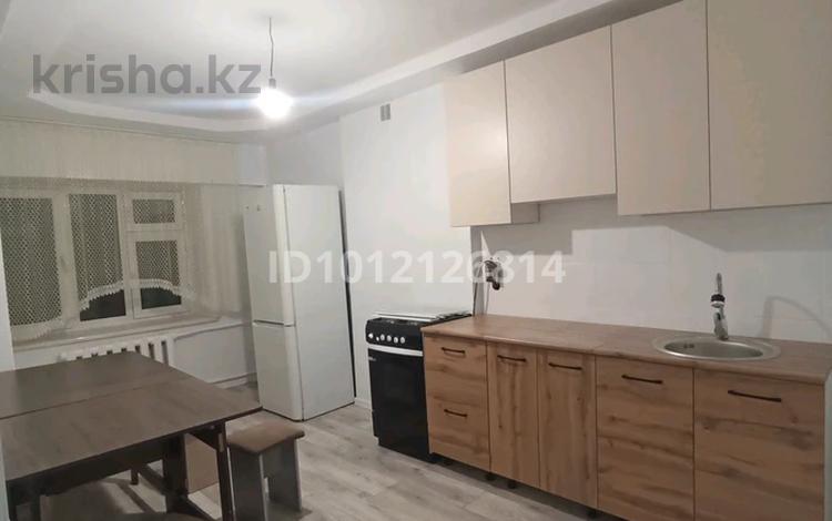 2-бөлмелі пәтер · 63 м² · 3/5 қабат, ул. Керуентау, бағасы: 300 000 ₸ в Алматы, Ауэзовский р-н — фото 2