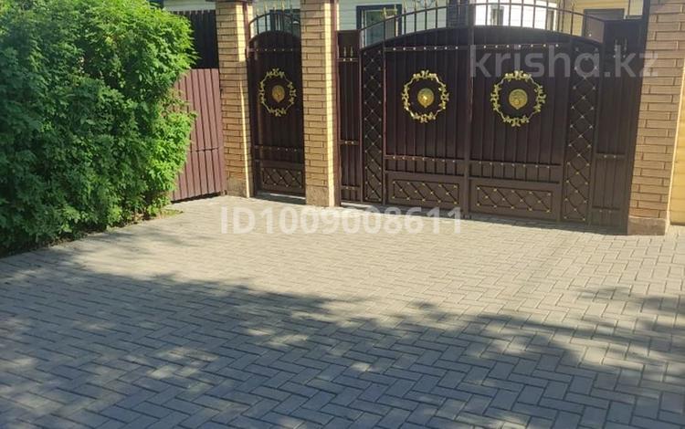Отдельный дом · 4 комнаты · 75 м² · 2 сот., 1-й квартал, 1-й квартал — Коммунистическая 49, Винницкая за 30 млн ₸ в Караганде, Алихана Бокейханова р-н — фото 2
