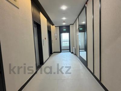 3-комнатная квартира · 106 м² · 4/12 этаж, мкр Нурсат, Назарбаева 4 — Туркестан сарайы за 58 млн ₸ в Шымкенте, Каратауский р-н