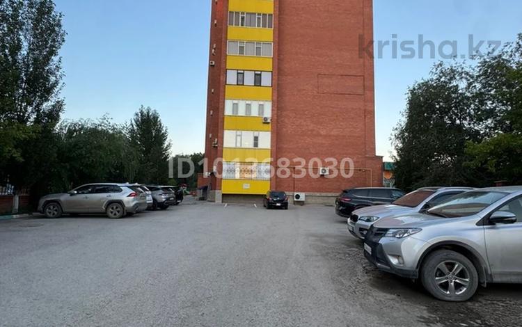 3-бөлмелі пәтер · 86 м² · 5/9 қабат, мкр 11 13 А, бағасы: 35.7 млн ₸ в Актобе — фото 13