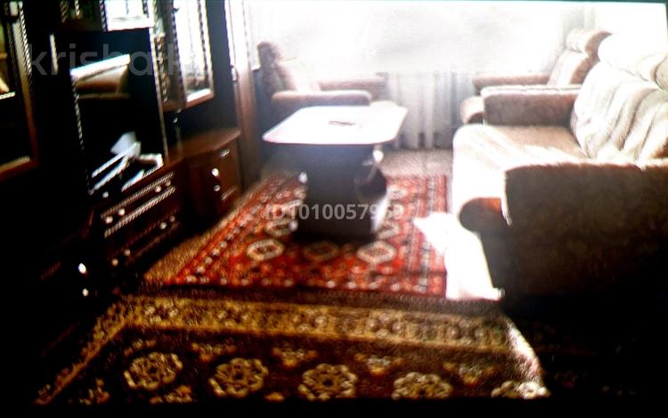 4-бөлмелі пәтер · 85 м² · 2/9 қабат, Камзина — Ажар, 19 школа, ЦОН, бағасы: 38 млн ₸ в Павлодаре — фото 21