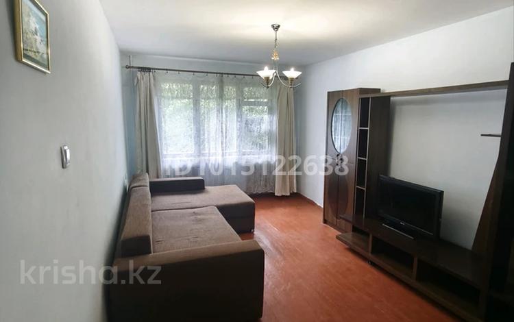 2-комнатная квартира · 44 м² · 1/4 этаж, мкр №6 7 за 250 000 ₸ в Алматы, Ауэзовский р-н — фото 2