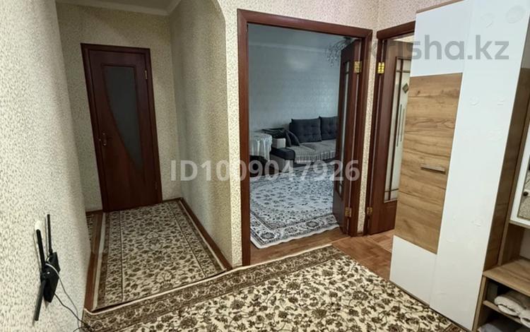 4-бөлмелі пәтер · 80 м² · 4/5 қабат, Боровской 56 — Бакалея, бағасы: 22 млн ₸ в Кокшетау — фото 2