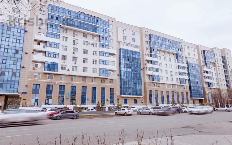 Свободное назначение, офисы, магазины и бутики, склады, медцентры и аптеки, образование, кабинеты и рабочие места, студии · 47.8 м² за 573 600 ₸ в Астане, Есильский р-н — фото 2
