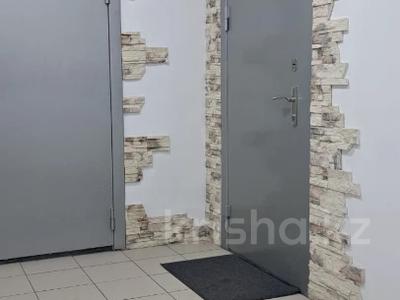 1-бөлмелі пәтер, 34 м², 1/5 қабат ай сайын, Амангельды 50, бағасы: 160 000 〒 в Павлодаре