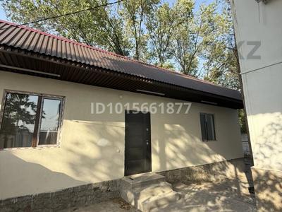 Отдельный дом · 2 комнаты · 52 м² · 1 сот., Муканова 3 за 200 000 ₸ в Конаеве