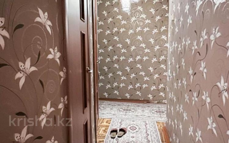 3-бөлмелі пәтер · 62 м² · 1/5 қабат, Жулдыз 15, бағасы: 15.8 млн ₸ в Талдыкоргане, мкр военный городок Жулдыз — фото 2