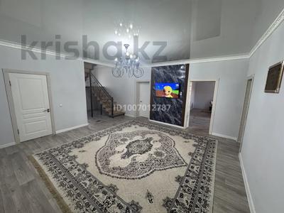 Жеке үй · 6 бөлме · 250 м² · 10 сот., 5 квартал 401/11 — 20 км, бағасы: 25.5 млн 〒 в 