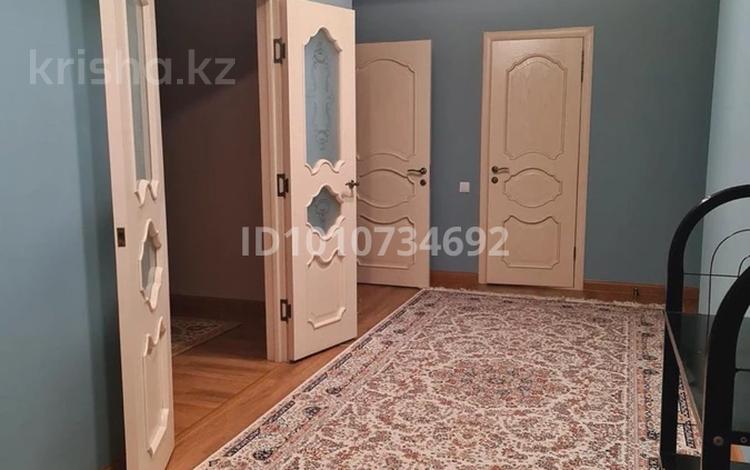 3-комнатная квартира · 100 м² · 4/12 этаж, Егизбаева — Егизбаева Сатпаева за 450 000 〒 в Алматы, Бостандыкский р-н — фото 2