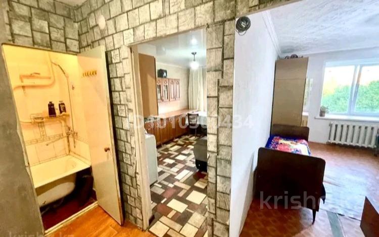 2-бөлмелі пәтер · 42 м² · 3/9 қабат, Б.Александрова 3 — Автовокзала и рынказаречный, бағасы: 12 млн ₸ в Усть-Каменогорске, Ульбинский — фото 20