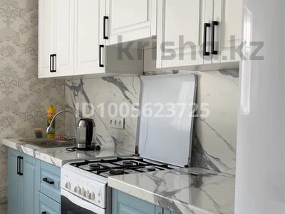 Отдельный дом · 1 комната · 50 м², Замзам Есжановой за 100 000 〒 в Атырау