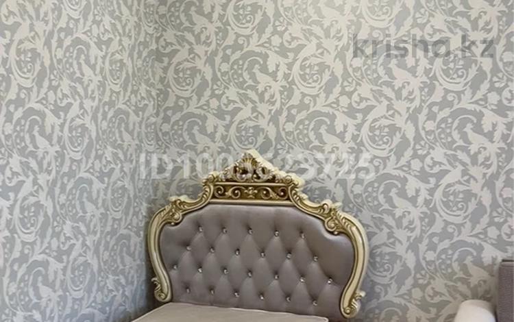 Отдельный дом · 1 комната · 50 м², Замзам Есжановой за 100 000 〒 в Атырау — фото 3