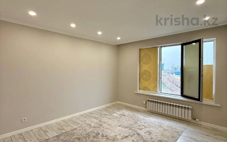 1-комнатная квартира · 44 м² · 5/9 этаж, мкр Нурсая, Абулхайр-хана 63 за 27 млн ₸ в Атырау — фото 3