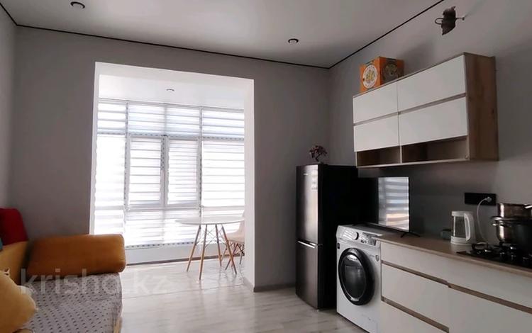 1-комнатная квартира · 51.9 м² · 3/3 этаж, мкр Старый Аэропорт, Жумагалиева 17 за 17 млн ₸ в Уральске — фото 2