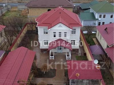 Отдельный дом · 7 комнат · 330 м² · 8 сот., Самал-2 ул Ақ жайлау 25 — Делюкс баня за 130 млн 〒 в Шымкенте