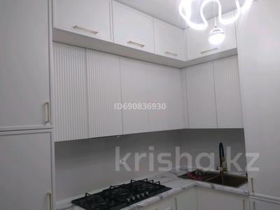 2-комнатная квартира · 71.2 м² · 3/5 этаж, Шым Тас жолы, Жаңа қала 10/1 кв 10 — Напротив ТРЦ Туран Молл за 10 000 ₸ в Туркестане