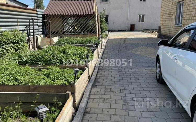 Жеке үй · 4 бөлме · 280 м² · 10 жүзд., Жанкент 18 — Толебаева, бағасы: 115 млн ₸ в Астане, Алматы р-н — фото 2