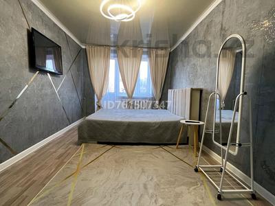 1-комнатная квартира · 35 м² · 4/4 этаж, Шевченко 132 — Остановка рахат по Назарбаева за 2 500 〒 в Талдыкоргане