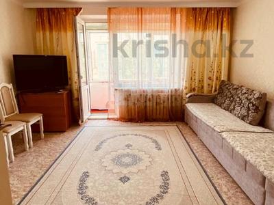 4-бөлмелі пәтер · 92 м² · 3/9 қабат, Голубые пруды ш/а., бағасы: 32 млн ₸ в Караганде, Алихана Бокейханова р-н