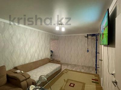4-бөлмелі пәтер · 61 м² · 1/5 қабат, М.Маметовой 19, бағасы: 14.5 млн ₸ в Аксу