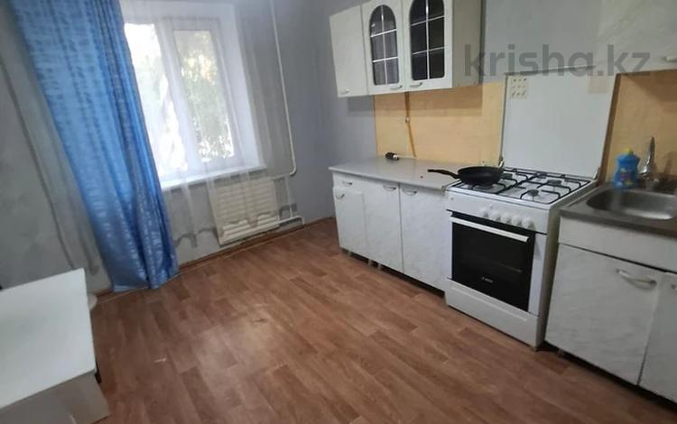 1-бөлмелі пәтер · 39 м² · 1/5 қабат, 8 микрорайон 6, бағасы: 16.9 млн ₸ в Костанае — фото 2