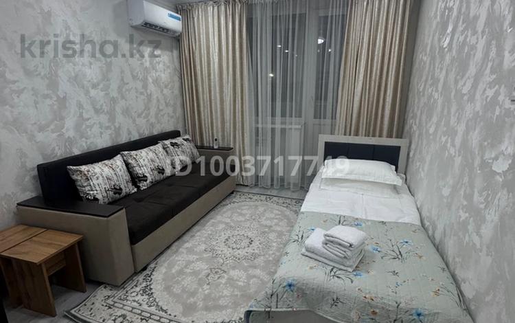 1-комнатная квартира · 22 м² · 2/4 этаж, мкр №10 57а — Сзади Нархоза, пересечение улиц Жандосова/Берегового за 14 000 ₸ в Алматы, Ауэзовский р-н — фото 10