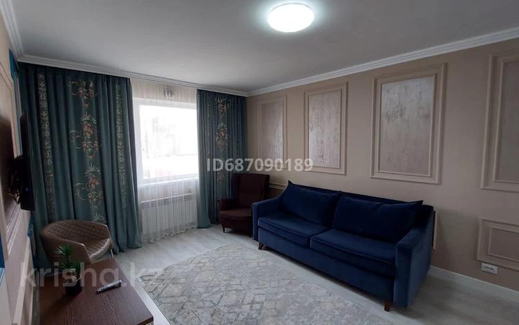 2-комнатная квартира · 60 м² · 8/9 этаж, Роза Багланова — Туран за 330 000 ₸ в Астане, Есильский р-н — фото 2