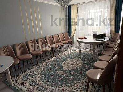 3-бөлмелі пәтер · 60.7 м², Независимости 32, бағасы: 15 млн ₸ в Сатпаев