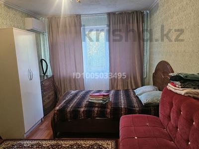 1-комнатная квартира · 38 м² · 2/5 этаж, 3мкр 21/2 — Рядом Альясат магазин за 10 000 〒 в Жанатасе