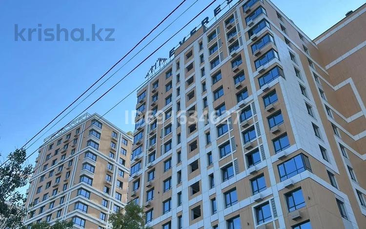 3-комнатная квартира, 75.3 м², 9/16 этаж, Утеген батыра 11 — Толеби Отеген батыра