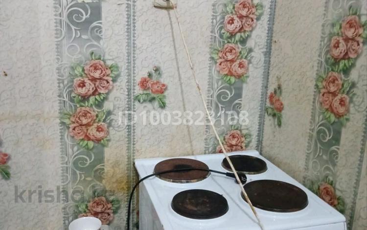 1-бөлмелі пәтер · 17 м² · 2/4 қабат, Старый город, Старый город Айтике би 22 — Находится возле ЖД вокзала, бағасы: 3.5 млн 〒 в Актобе — фото 2