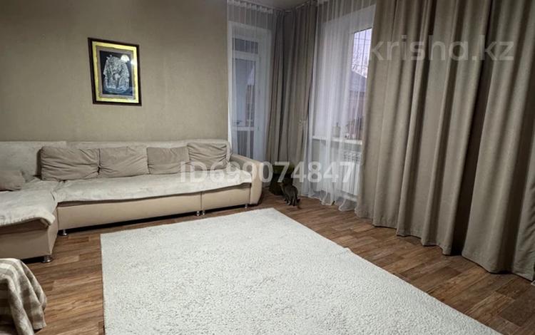 2-бөлмелі пәтер · 65 м² · 2/2 қабат, Гоголя 10, бағасы: 18 млн ₸ в Усть-Каменогорске — фото 4