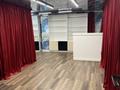 Магазины и бутики, склады, салоны красоты · 35 м² за 160 000 ₸ в Атырау — фото 2