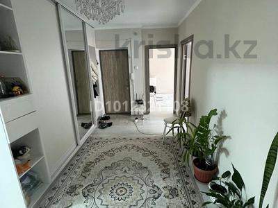3-бөлмелі пәтер · 86 м² · 4/9 қабат, ул. Самал 94/1, бағасы: 35 млн ₸ в Уральске
