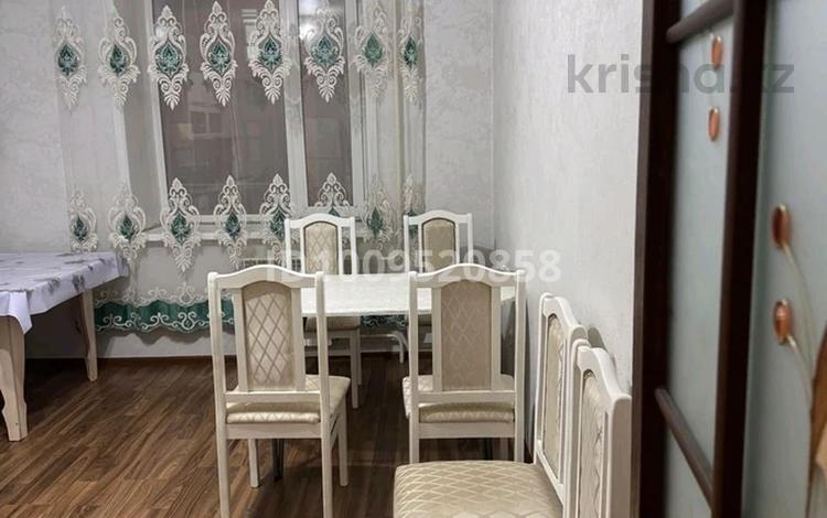 2-бөлмелі пәтер · 70 м² · 2/6 қабат, Наримановская 64/1 — Абая- Наримановская, бағасы: 12 000 〒 в Костанае — фото 2