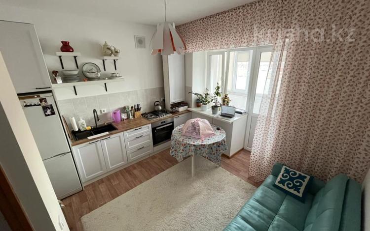 1-бөлмелі пәтер · 46 м² · 2/9 қабат, мкр. Алтын орда, бағасы: 20 млн ₸ в Актобе — фото 2
